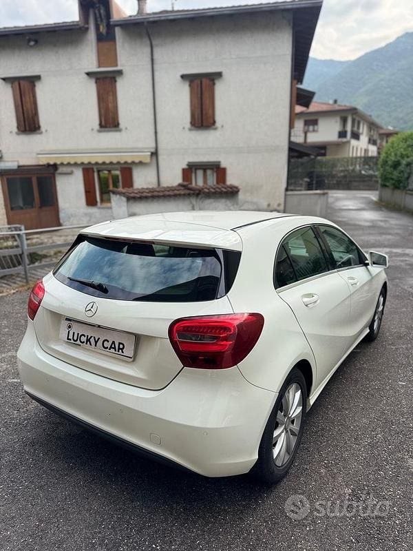 Usata Mercedes A180 Executive 109 CV (80 kW) 2016 Bianco Berlina