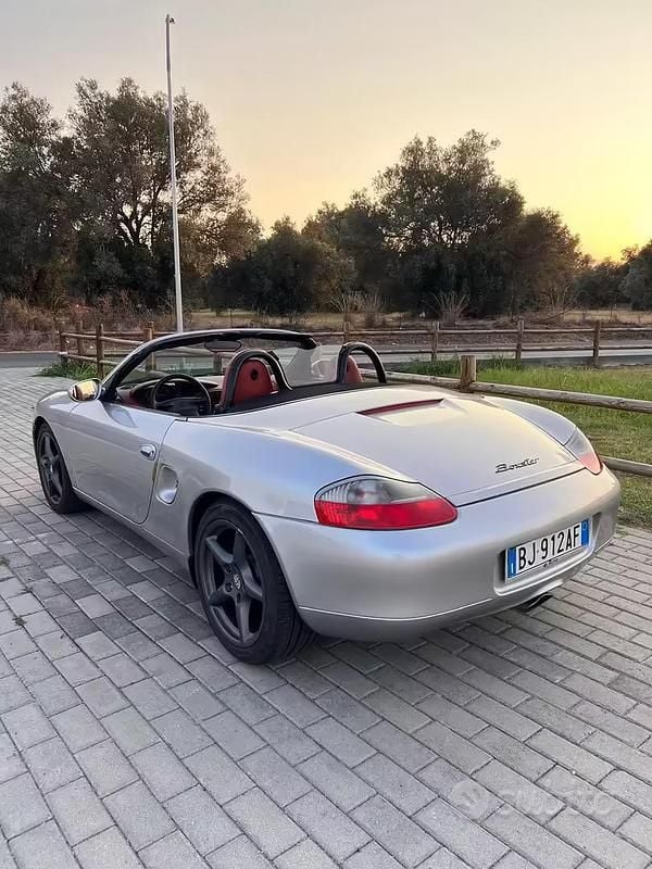 Usata Porsche Boxster 204 CV (150 kW) 1997 Grigio Cabrio