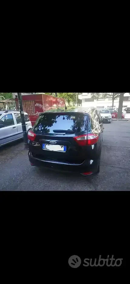 Usata Ford C-MAX 115 CV (84 kW) 2011 Nero Monovolume
