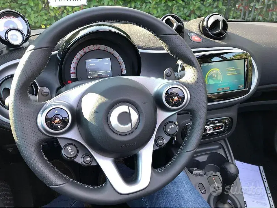 Usata Smart ForTwo Cabrio 90 CV (66 kW) 2019 Nero Cabrio