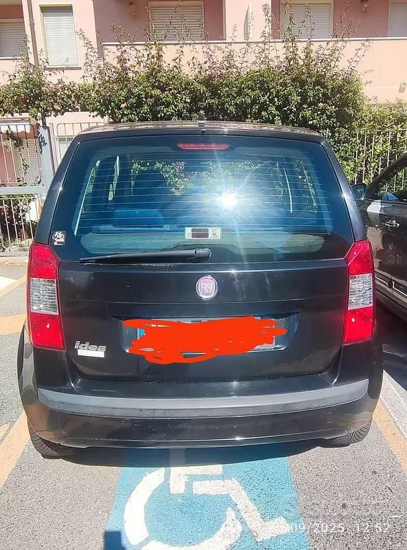 Usata Fiat Idea Active 95 CV (69 kW) 2012 Nero Monovolume