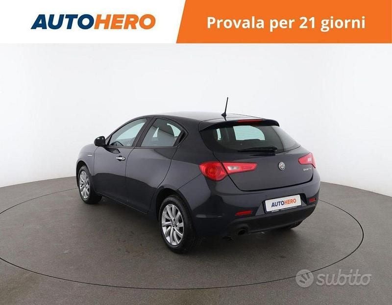 Usata Alfa Romeo Giulietta 120 CV (88 kW) 2016 Grigio Utilitaria