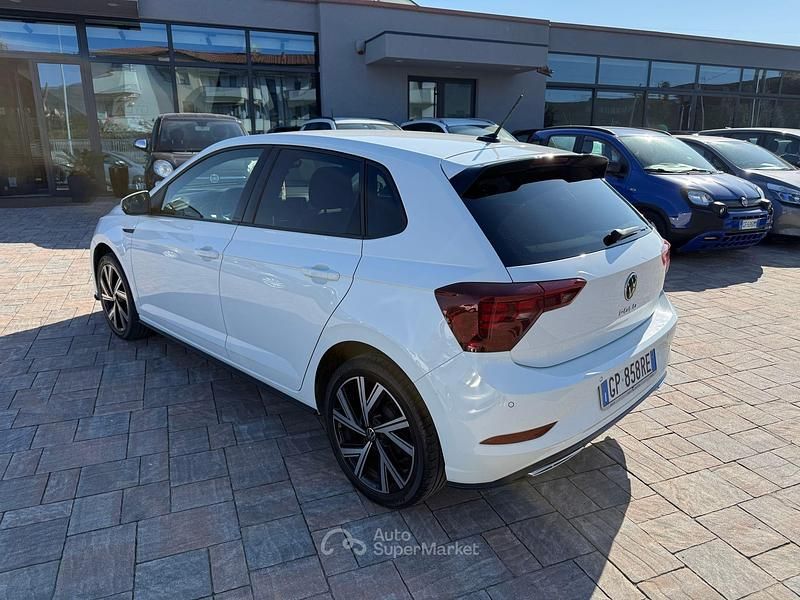 Begagnad VW Polo R-line 95 HK (69 kW) 2023 Other Halvkombi