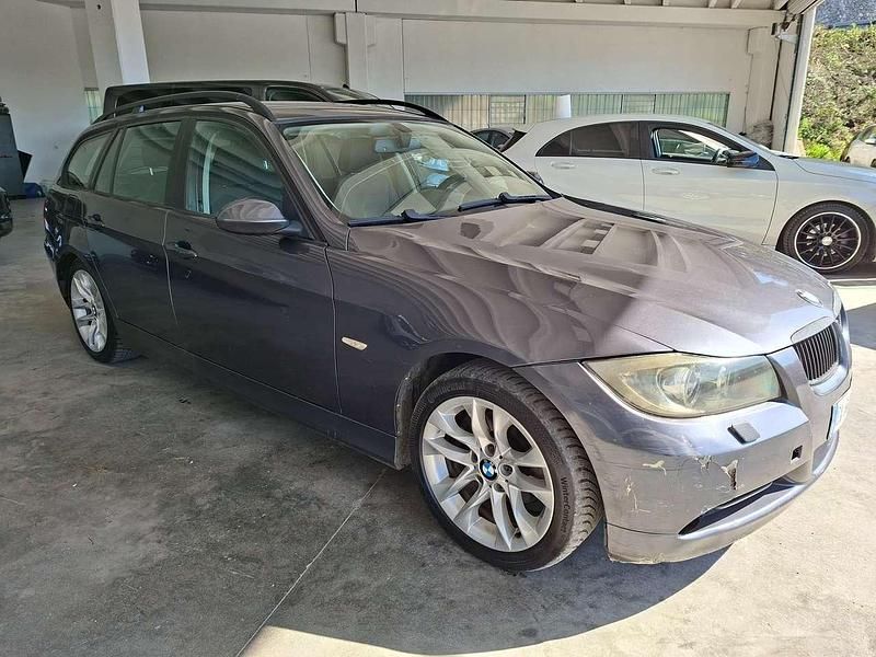Usata BMW 320 163 CV (119 kW) 2005 Grigio Station wagon