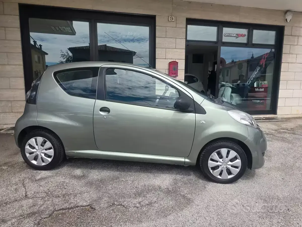Usata Citroën C1 68 CV (50 kW) 2009 Verde Utilitaria