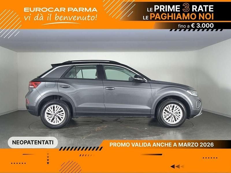 Usata VW T-Roc Life 150 CV (110 kW) 2025 Indium grey metallizzato nero SUV