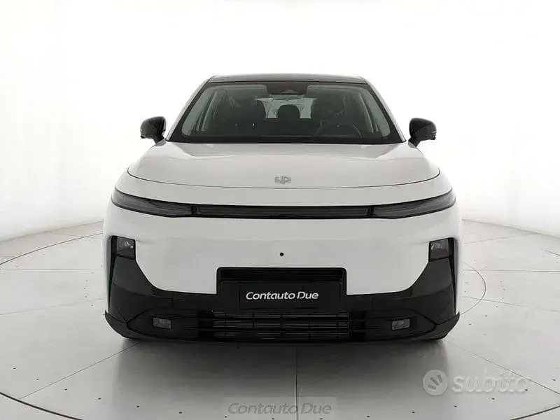 Nuova Leapmotor B10 215 CV (158 kW) 2026 Bianco SUV