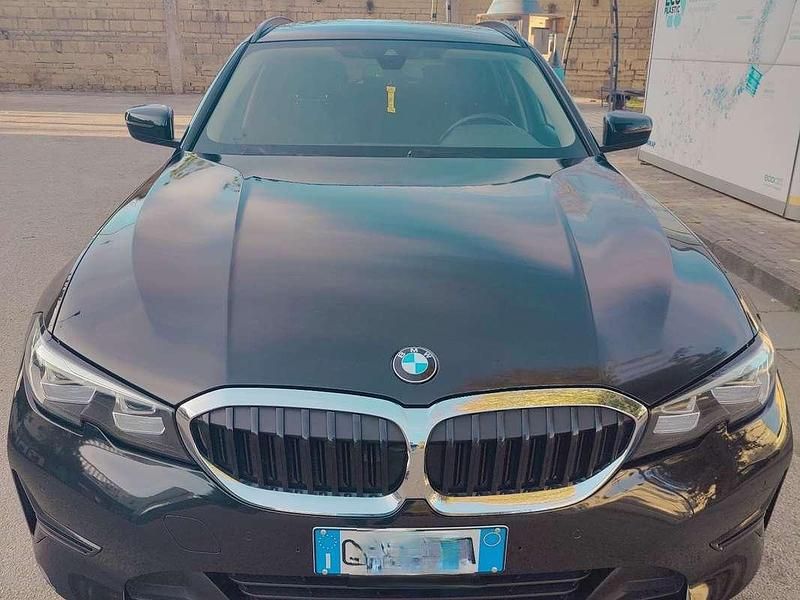 Usata 2021 BMW 318 Advantage Station wagon | 24.000 € (Buon prezzo) - Immagine 1/4