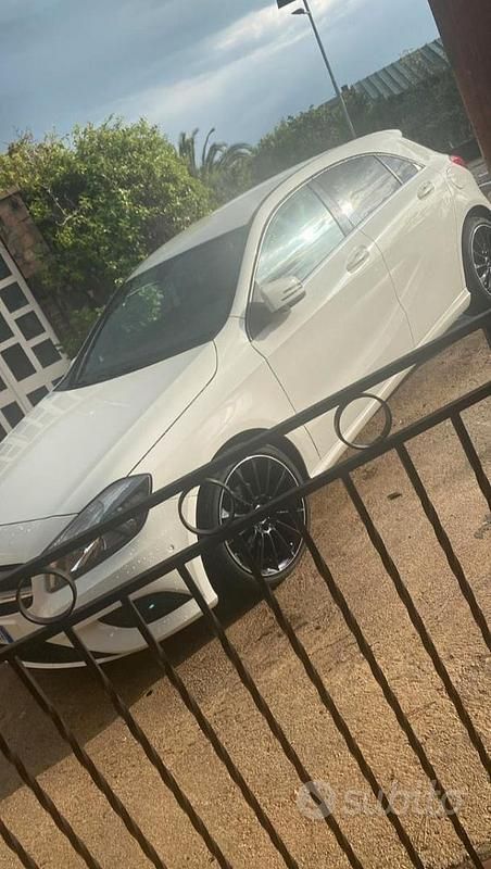 Usata Mercedes A180 109 CV (80 kW) 2013 Bianco Berlina