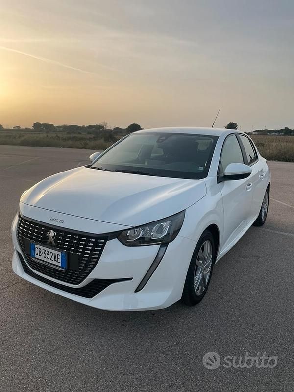 Usata Peugeot 208 Active 75 CV (55 kW) 2020 Utilitaria