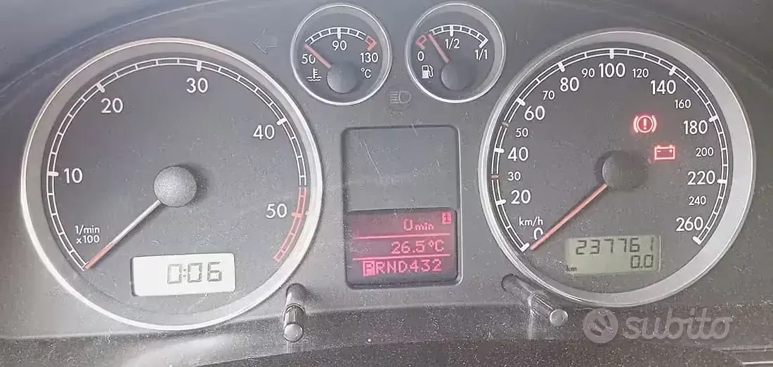 Usata VW Passat Highline 150 CV (110 kW) 2001 Grigio Station wagon