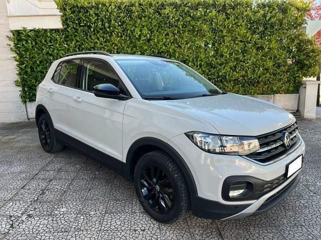 Usata VW T-Cross 110 CV (80 kW) 2023 Beige SUV