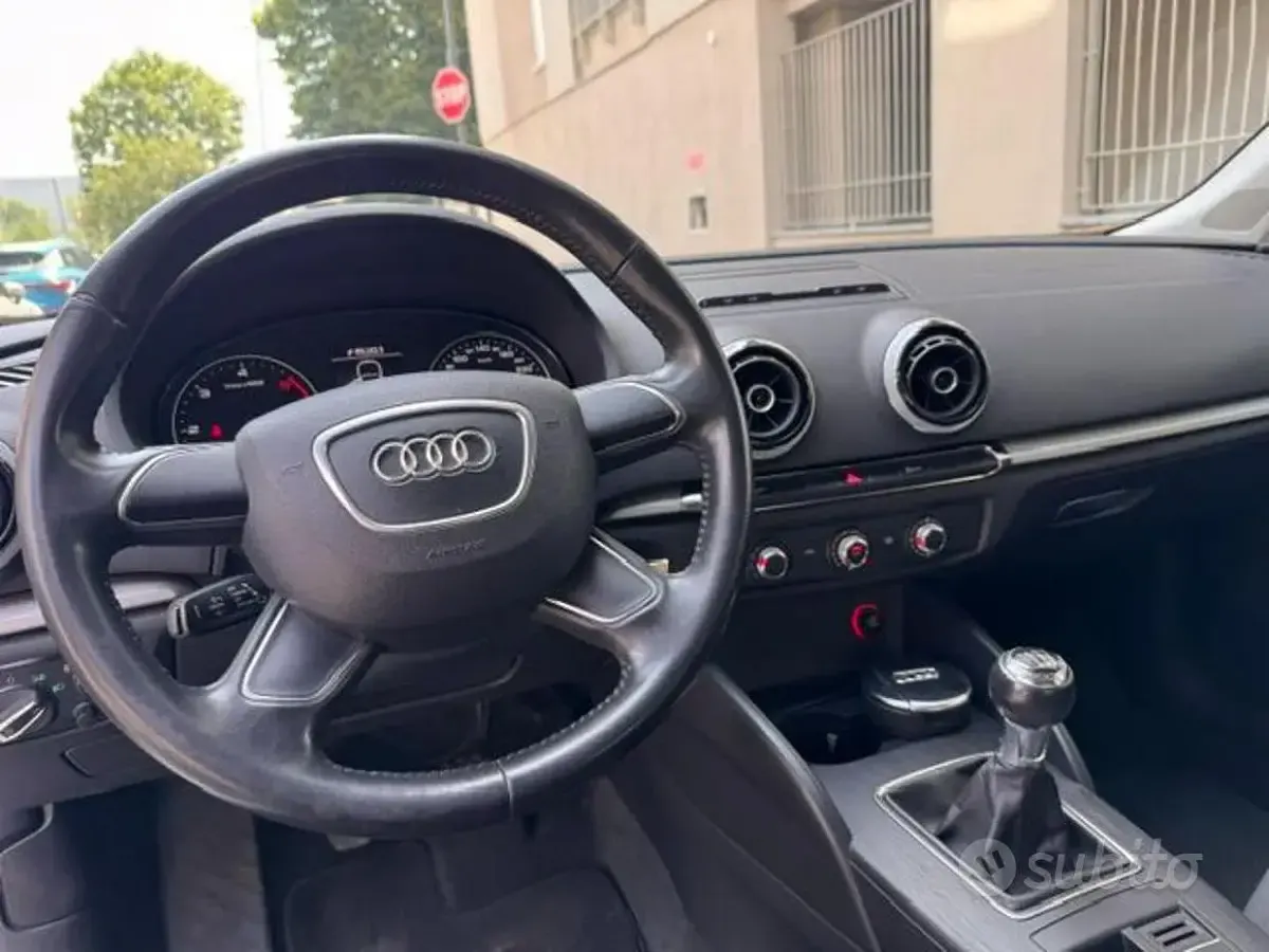 Usata Audi A3 150 CV (110 kW) 2014 Grigio Berlina