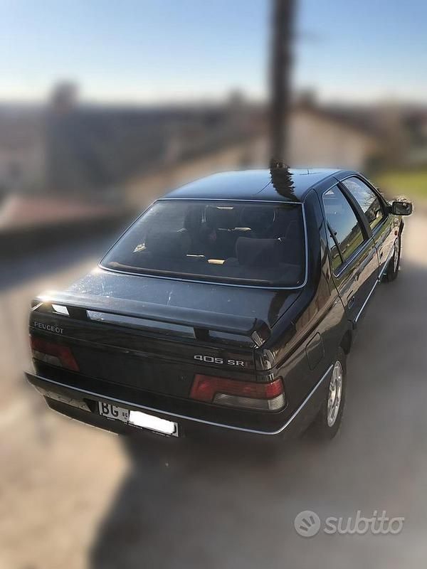 Usata Peugeot 405 120 CV (88 kW) 1991 Nero Berlina