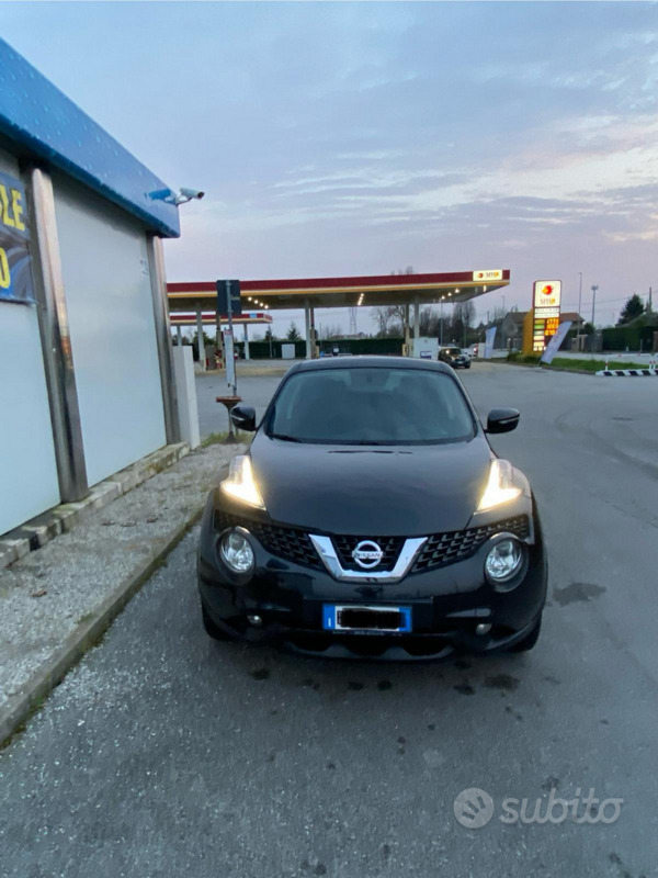 Usato 2014 Nissan Juke 1.6 Benzin 117 CV (9.900 €)