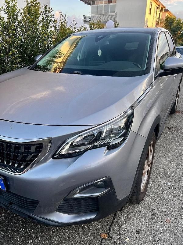 Usata Peugeot 3008 120 CV (88 kW) 2016 Grigio SUV