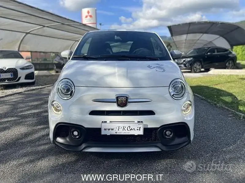 Usata Abarth 695 Esseesse 180 CV (132 kW) 2021 Bianco Utilitaria