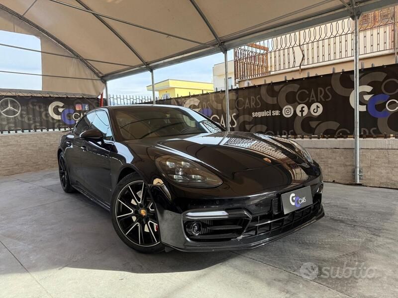 Usata Porsche Panamera 460 CV (338 kW) 2019 Nero Berlina