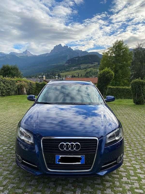 Usata 2012 Audi A3 Ambiente Tre volumi | 7000 € (Super prezzo) - Immagine 1/4