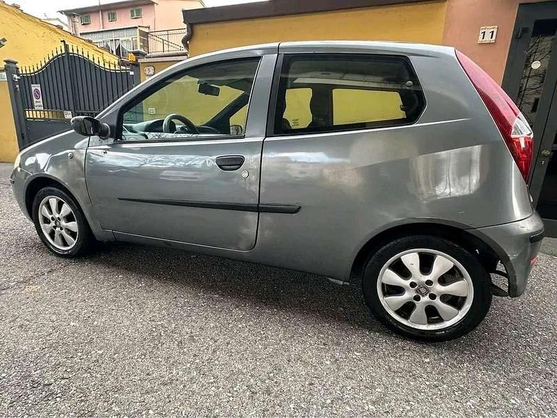 Usata Fiat Punto Abarth 129 CV (94 kW) 2004 Berlina