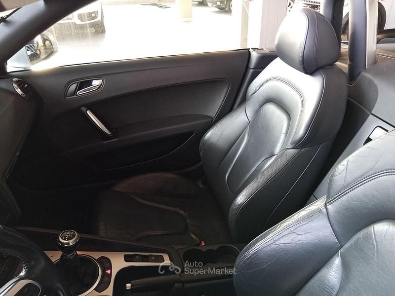 Usata Audi TT Roadster Ambiente 200 CV (147 kW) 2008 Argento Cabrio