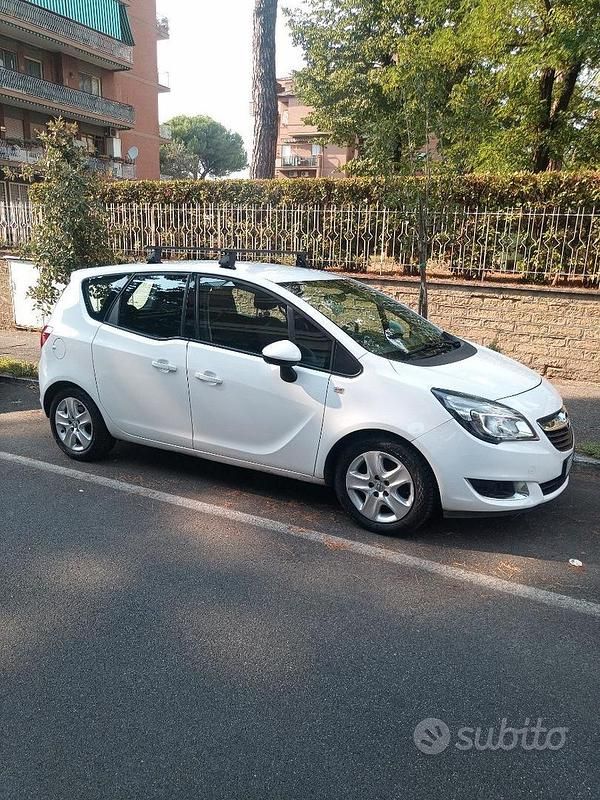 Usata Opel Meriva 120 CV (88 kW) 2016 Bianco Monovolume