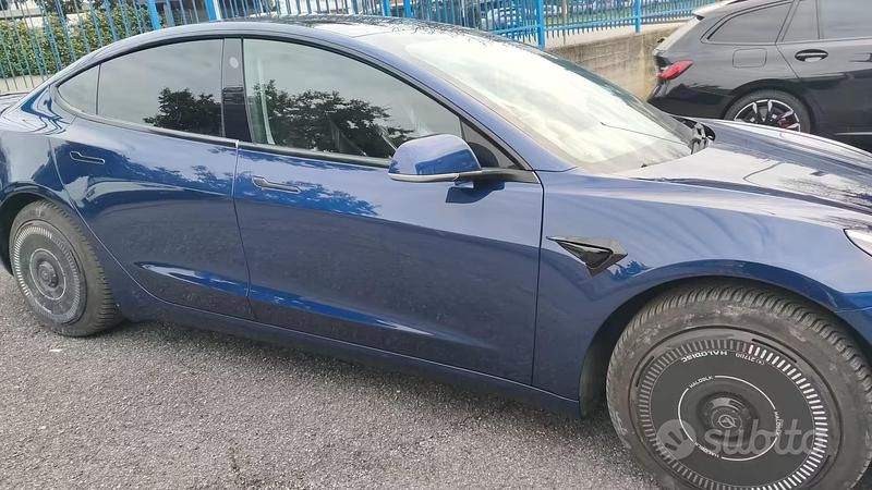 Usata Tesla Model 3 235 kW (320 CV) 2020 Blu Berlina