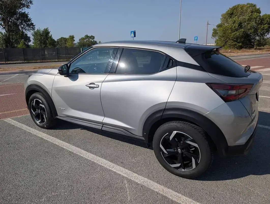 Usata Nissan Juke N-Connecta 94 CV (69 kW) 2023 Argento SUV
