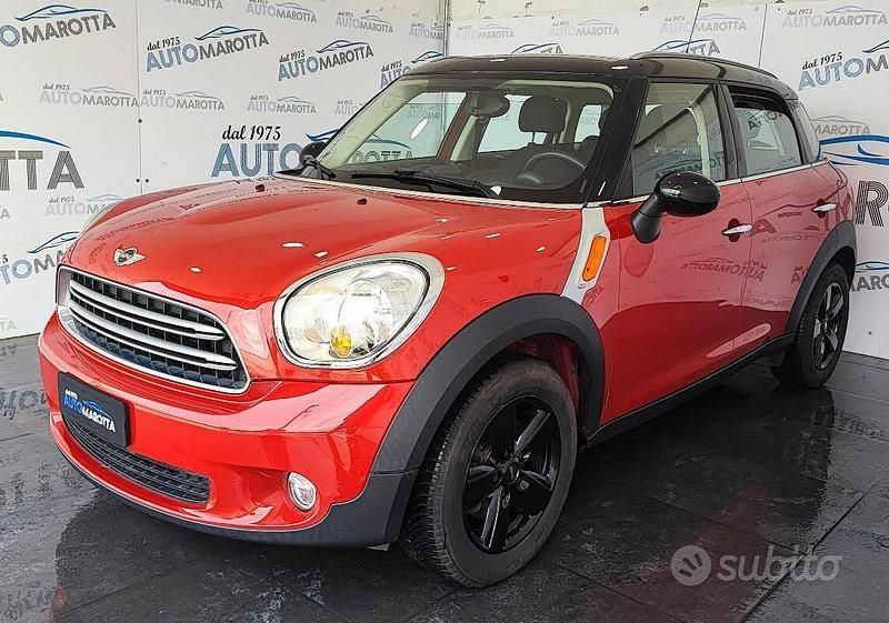 Usata Mini Cooper D Countryman Business 113 CV (83 kW) 2016 Rosso SUV