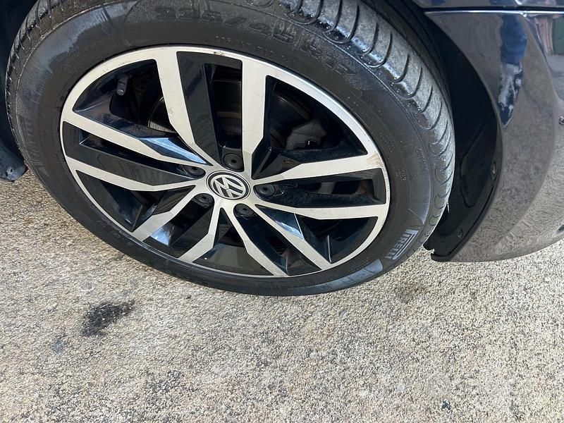 Usata VW Golf VII Highline 110 CV (80 kW) 2015 Nero Berlina