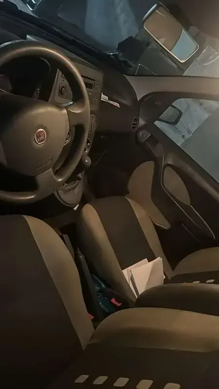 Usata Fiat Panda Climbing 60 CV (44 kW) 2009 Grigio Utilitaria