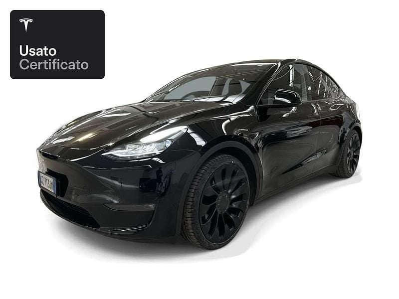 Solid black Usata 2025 Tesla Model Y Performance SUV | 45.300 € (Buon prezzo) - Immagine 1/4