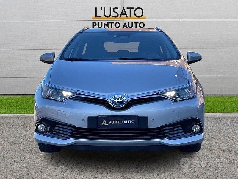 Usata Toyota Auris Touring Sports Style 99 CV (72 kW) 2017 Grigio Station wagon
