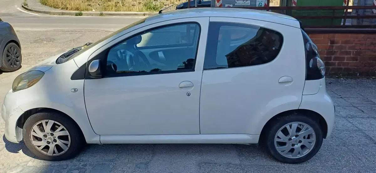 Usata Citroën C1 Style 68 CV (50 kW) 2010 Utilitaria