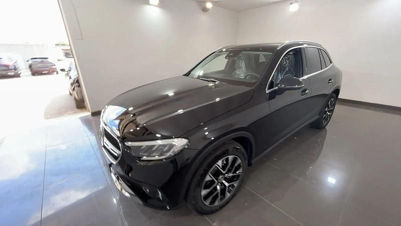 Nuova Mercedes GLC200 Advanced 204 CV (150 kW) 2025 Nero SUV
