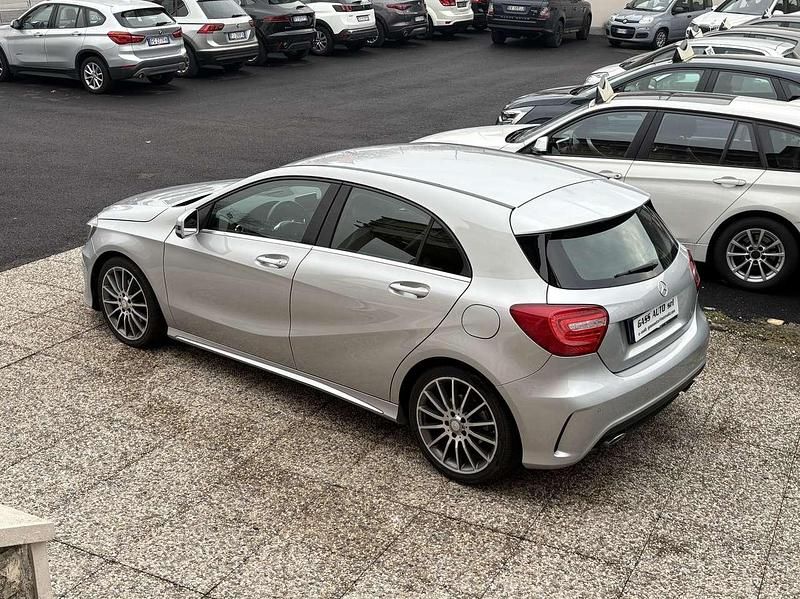 Usata Mercedes A200 Premium 136 CV (100 kW) 2014 Argento Berlina