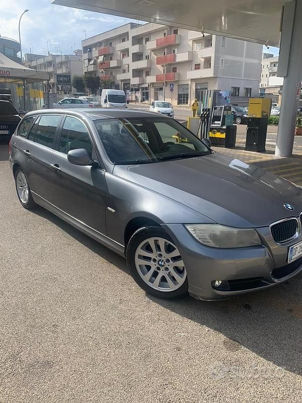 Usata BMW 320 177 CV (130 kW) 2009 Grigio Station wagon