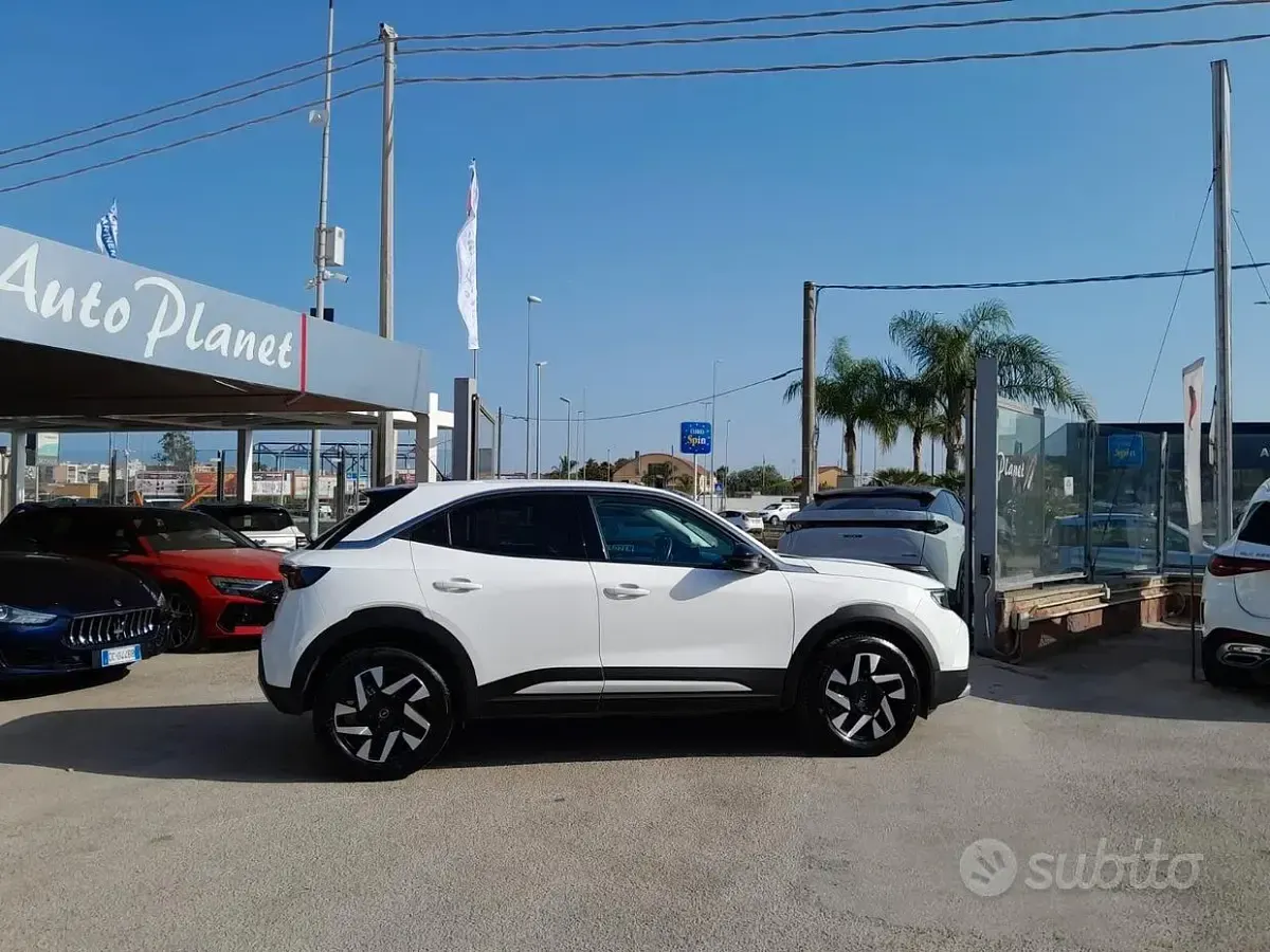 Usata Opel Mokka Ultimate 131 CV (96 kW) 2022 Bianco SUV
