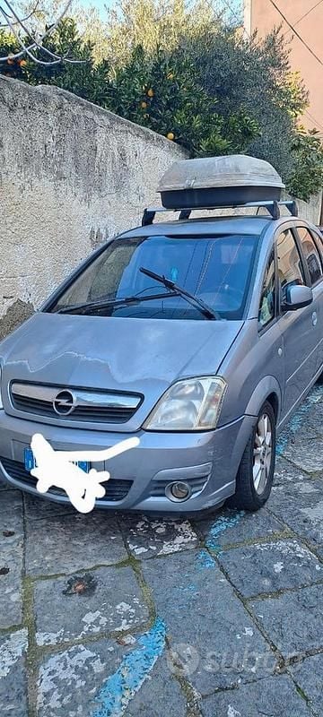 Grigio Usata 2006 Opel Meriva Monovolume | 1000 € (Super prezzo) - Immagine 1/2