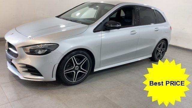 Grigio Usata 2021 Mercedes B180 AMG line Monovolume | 29.490 € (Molto cara) - Immagine 1/4