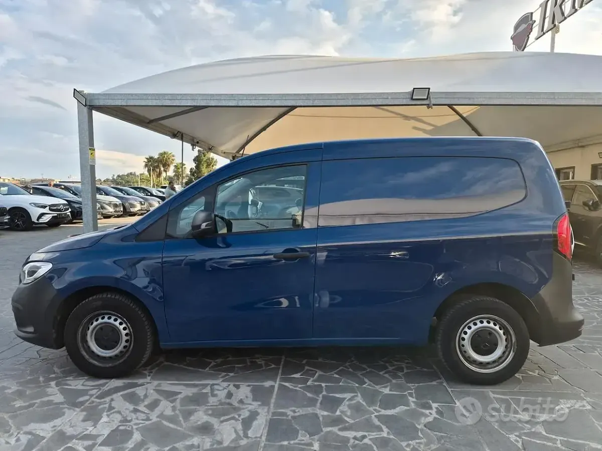 Usata Mercedes Citan 112 116 CV (85 kW) 2023 Bluazzurro Monovolume