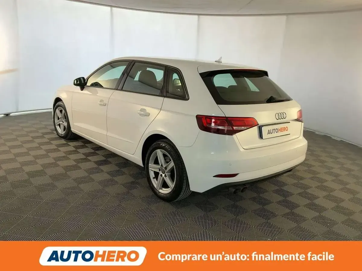 Usata Audi A3 150 CV (110 kW) 2018 Bianco Berlina