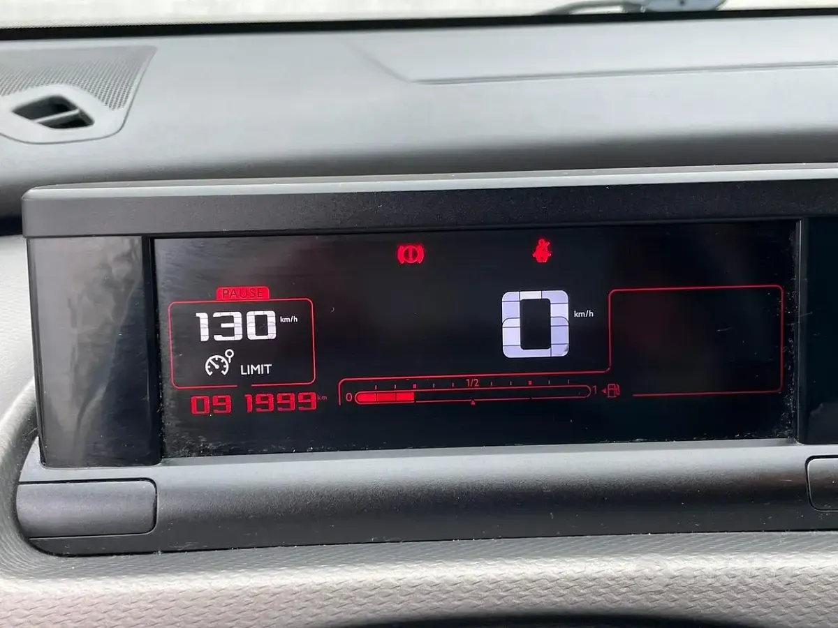 Usata Citroën C4 Cactus 82 CV (60 kW) 2015 Bianco Utilitaria