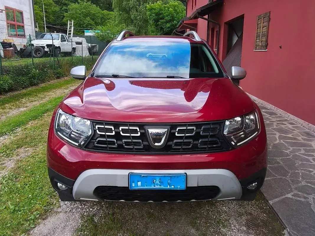 Usata Dacia Duster Prestige 101 CV (74 kW) 2021 Rosso SUV