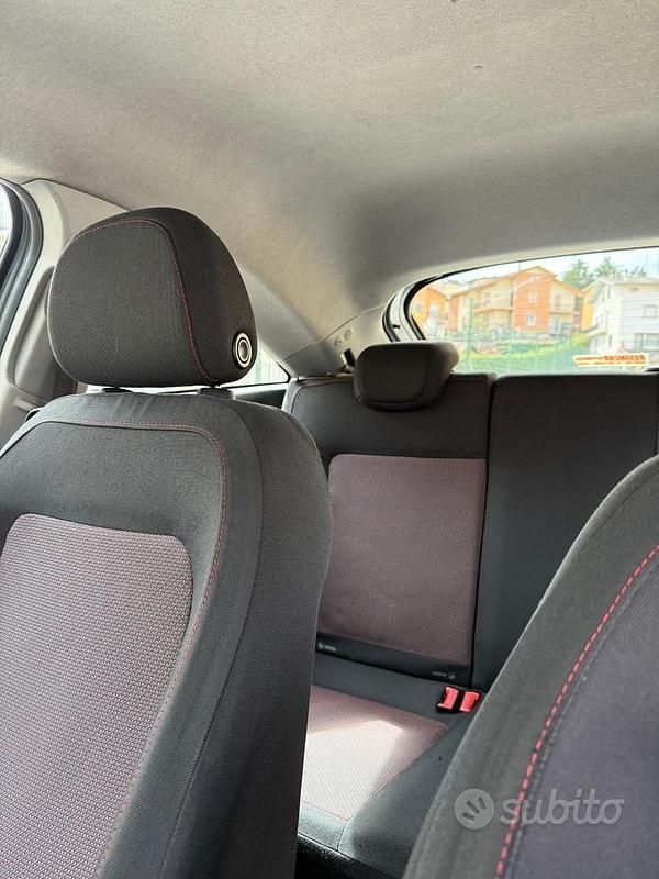 Usata Opel Corsa Sport 90 CV (66 kW) 2006 Grigio Utilitaria