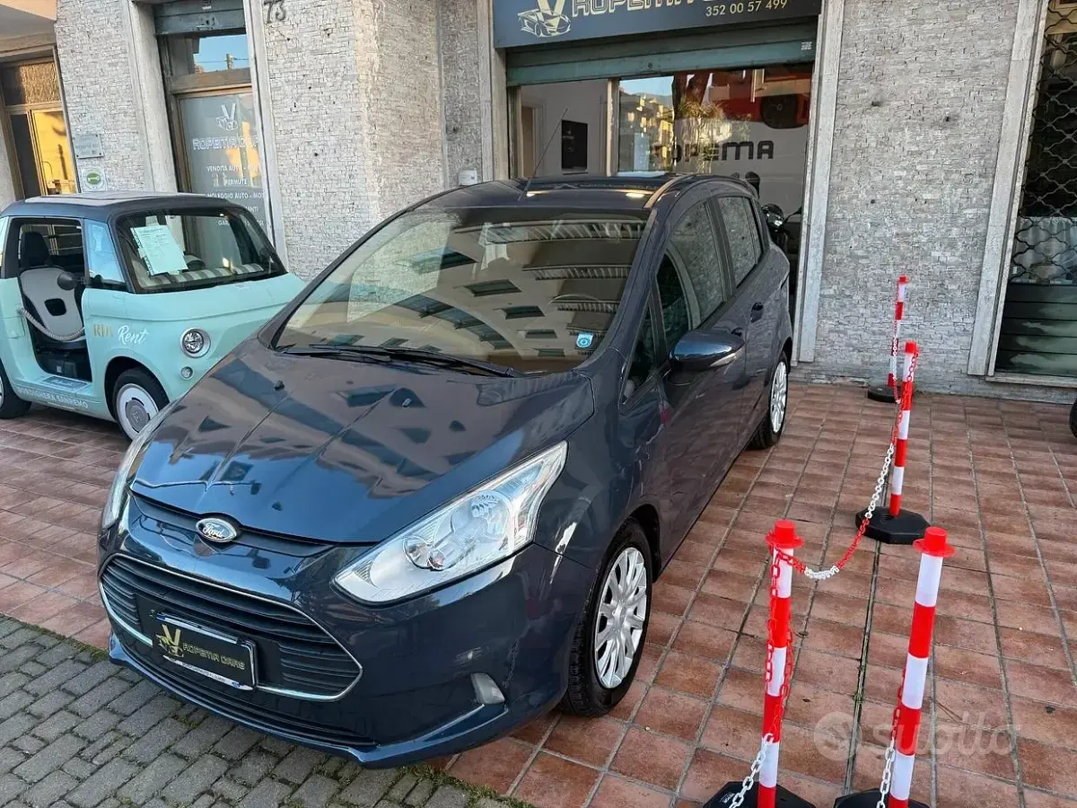Usata Ford B-MAX 100 CV (73 kW) 2014 Blu Monovolume