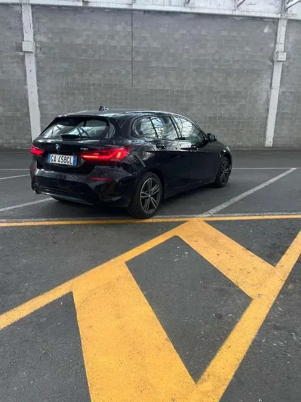 Usata BMW 118 140 CV (102 kW) 2020 Utilitaria