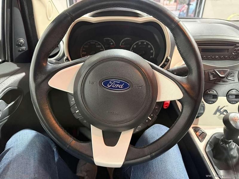 Usata Ford Ka Titanium 75 CV (55 kW) 2012 Other Utilitaria