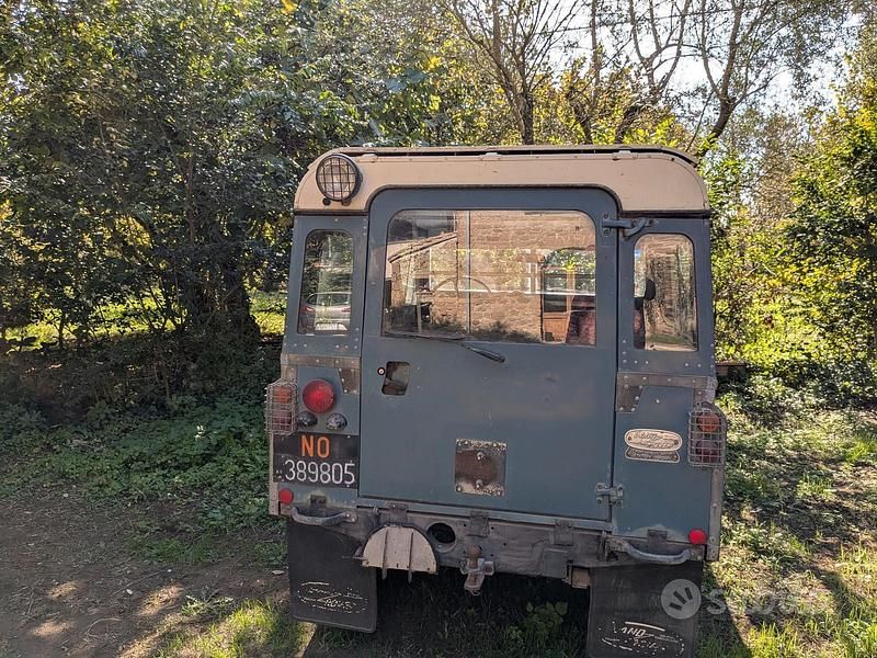Usata Land Rover 88 1970 Blu SUV