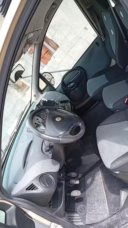 Usata Fiat Multipla 103 CV (75 kW) 2010 Monovolume